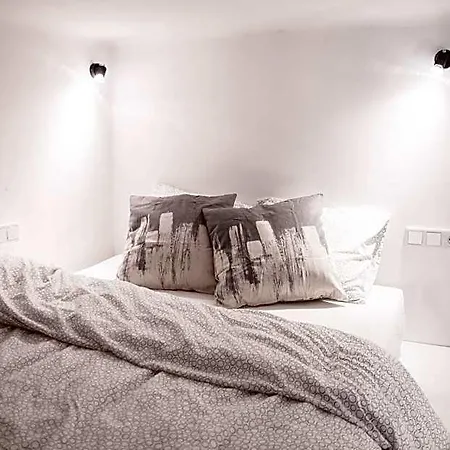Aparthotel Lion 3*