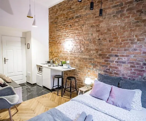 Hotel apartamentowy Lion 3*