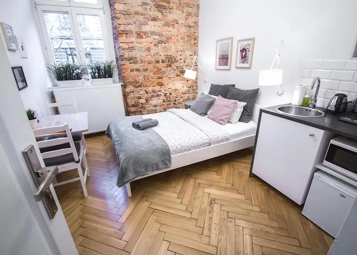 Lion Hotel apartamentowy 3*